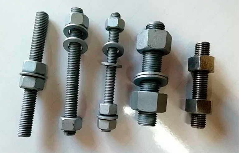 Esparragos con Tuercas y Bulones